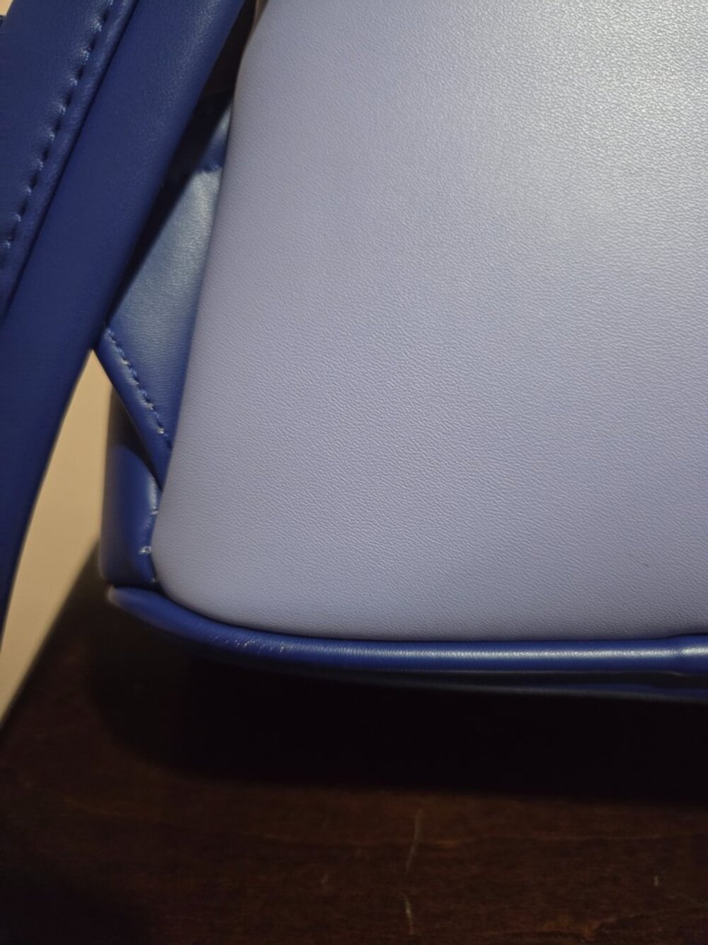 Pocahontas loungefly backpack and wallet - Picture 13 of 16